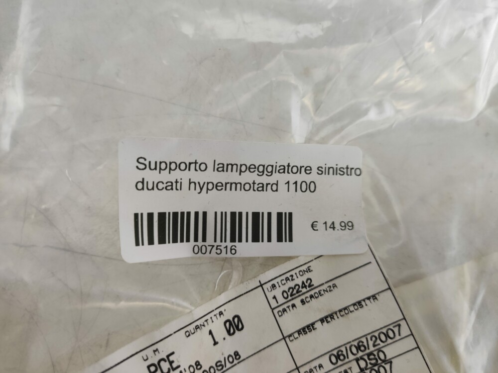 Supporto lampeggiatore sinistro ducati hypermotard 1100