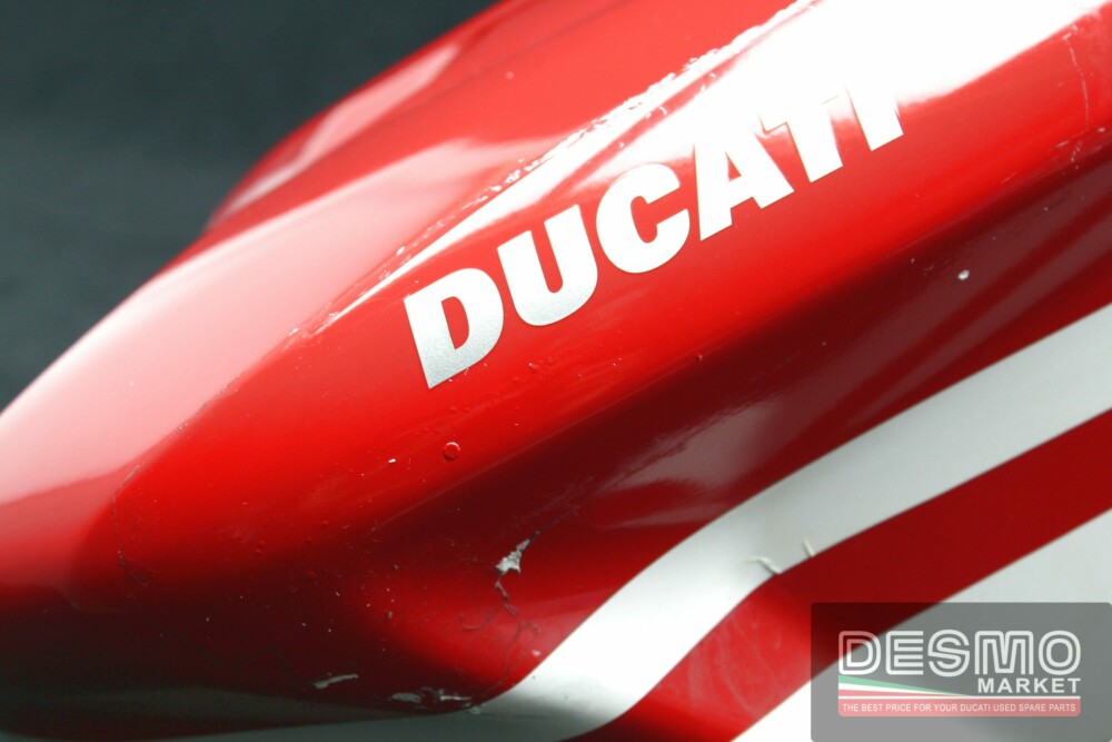 Red fuel tank Ducati 848 1098 - Image 3