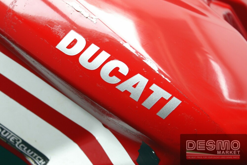 Red fuel tank Ducati 848 1098 - Image 8