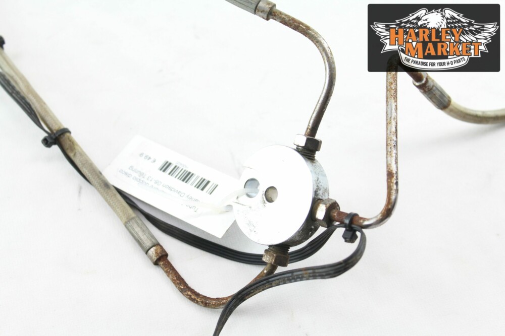 Tubo freno anteriore doppio disco  Harley Davidson 08-13 Touring