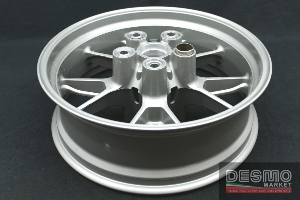 Rear wheel Ducati 749 999 - Image 10