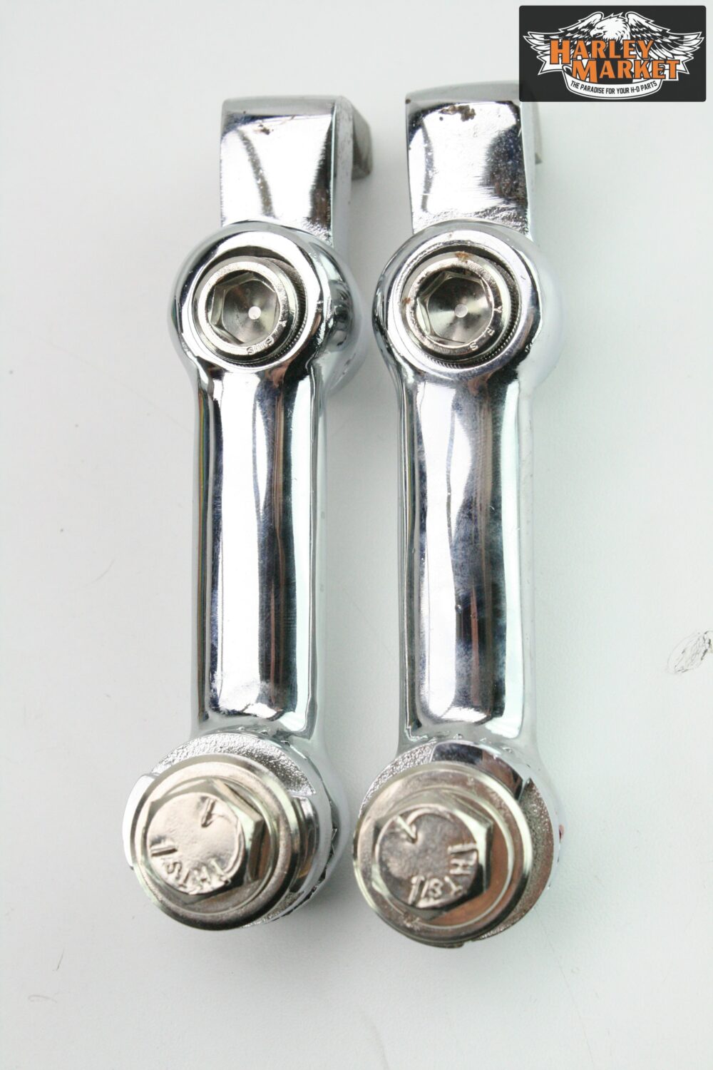 Kit pedane poggiapiedi Custom Chrome Harley Davidson 81-84 FLTC