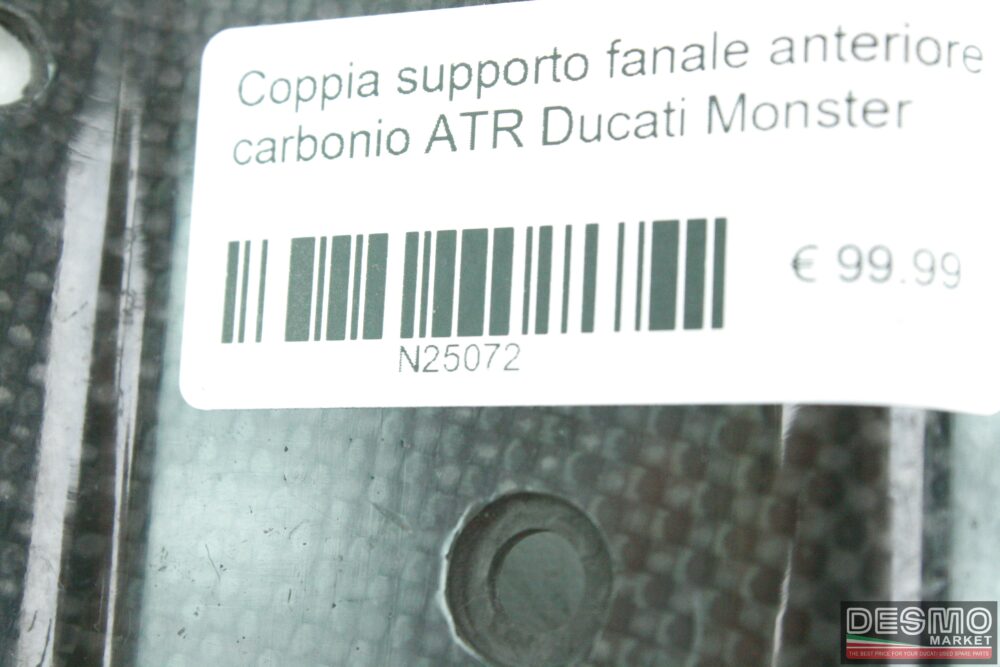 Coppia supporto fanale anteriore carbonio ATR Ducati Monster