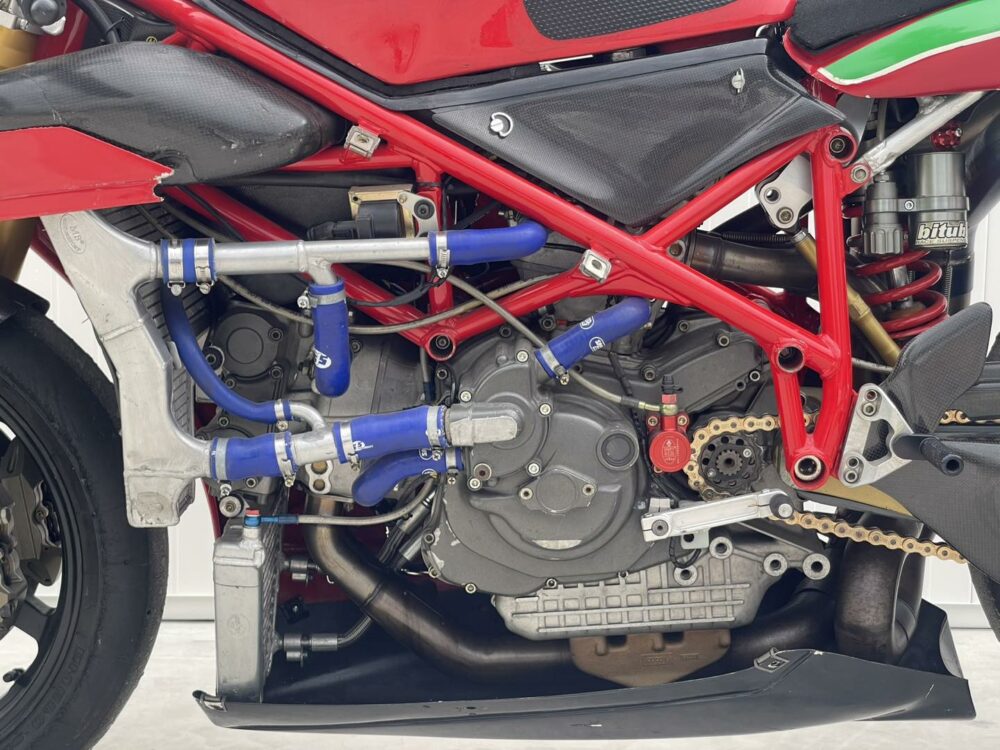 Ducati 996rs anno 2000 assemblato con pezzi originali Ducati Corse