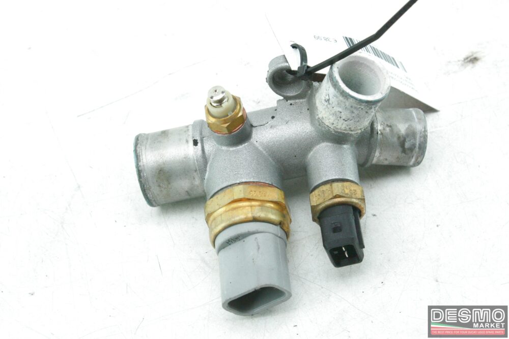 Raccordo collettore tre vie acqua testa orizzontale Ducati 748 916 996