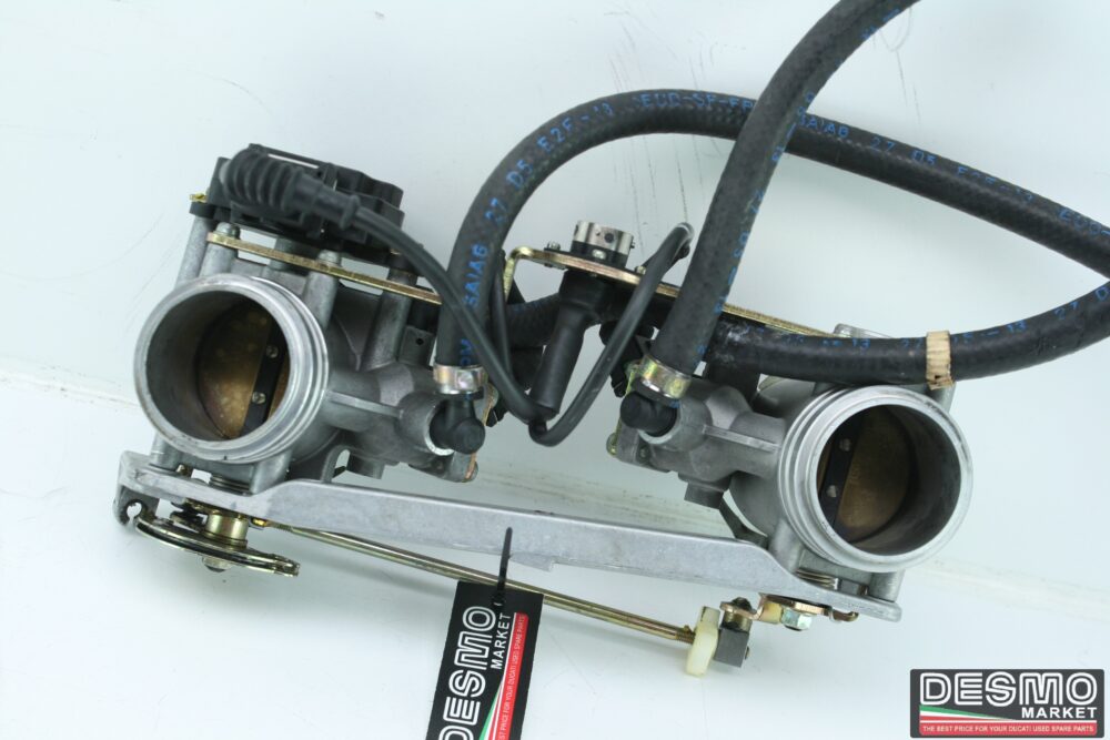 Ducati 748 916 Throttle Bodies - Image 4