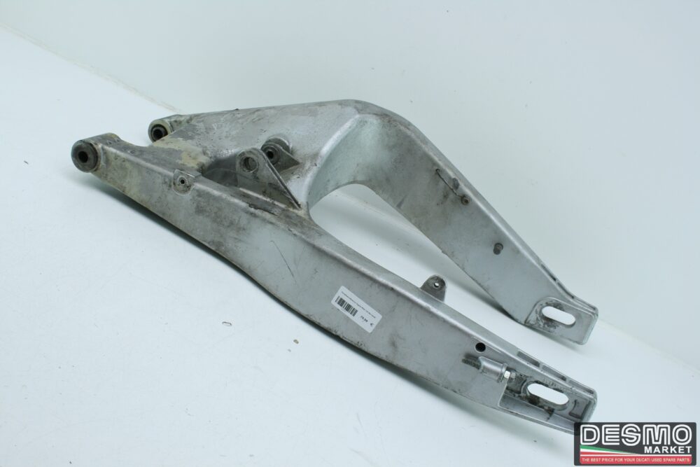 Cagiva Mito 125 round headlamps double-arm swingarm - Image 3